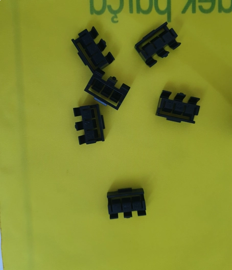 resimler/genel/bmw e90 sol tavan bandı sifir orjinal beyaz 51137124253 sadece sol on kapak cikma tamirli